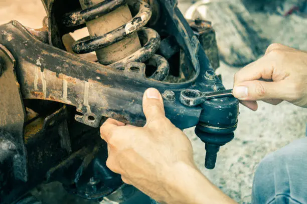 Apa Kaluwihan lan Kekurangan Bushing Polyurethane?